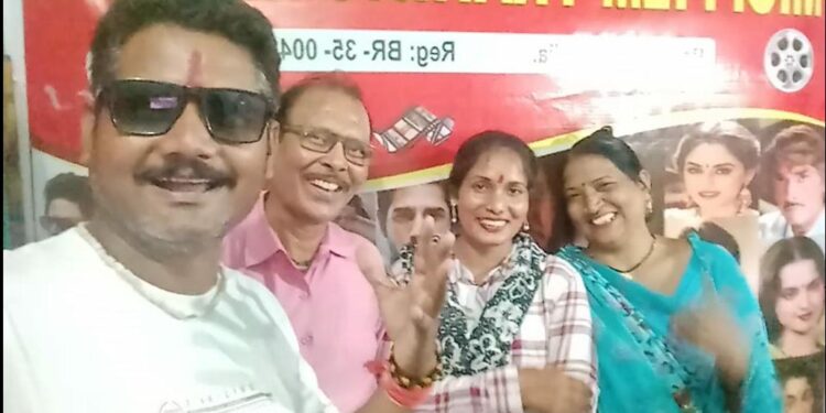 एम जी फ़िल्म ट्रेनिंग सेंटर के छात्र का मना जन्मोत्सव