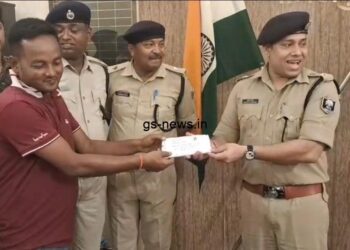 ऑपरेशन मुस्कान के तहत भागलपुर पुलिस ने लौटाए 126 लोगों के मोबाइल, 30 लाख से अधिक की संपत्ति वापस