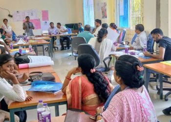 सीतामढ़ी। डुमरा स्थित जिला पंचायत संसाधन केंद्र में बच्चों के अधिकारों एवं संरक्षण को सुदृढ़ करने के उद्देश्य से एक दिवसीय जिला स्तरीय कार्यशाला आयोजित की गई