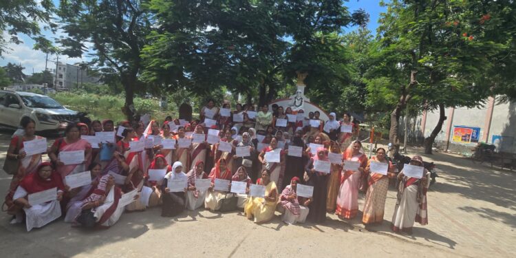 बड़हरिया प्रखंड के 374 सेविकाओं में 89 एफआर एस पूर्ण करने वाली सेविकाओं को प्रशस्ति पत्र देकर किया गया सम्मानित