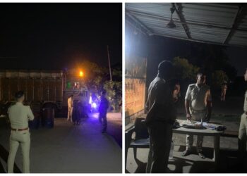 गोपालगंज – एसपी ने रात्रि भ्रमण के क्रम में कुचायकोट थाना क्षेत्र के बलथरी चेकपोस्ट का किया औचक निरीक्षण।