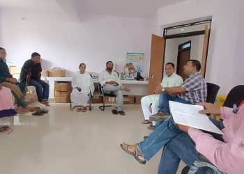 जन स्वास्थ्य कार्यक्रमों में सामुदायिक भागीदारी बढ़ाने के उद्देश्य से जन आरोग्य समिति का बैठक।