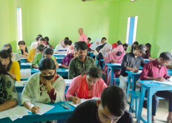 बी०सी०ए०, बी०बी०ए० और लाइब्रेरियन का परीक्षा शान्ति पूर्ण हुआ समापन