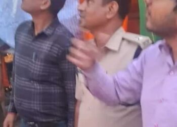 बिहार विधान सभा चुनाव का डुगडुगी बजते ही बड़हरिया में हटा राजनीतिक पोस्टर