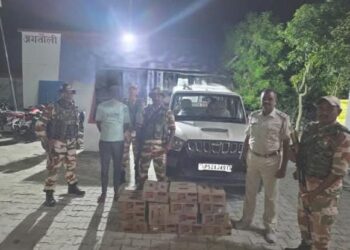 121 ली0 विदेशी शराब के साथ अभियुक्त गिरफ्तार एवं स्कॉर्पियो जप्त