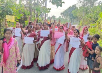 भोरे में आंगनबाड़ी सेविकाओं ने वोटरों को किया जागरूक