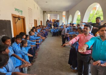 बिहार विधानसभा आम निर्वाचन-2025 के अवसर पर मतदाताओं को जागरूक करने के उद्देश्य से जिला स्वीप कोषांग, सीतामढ़ी के द्वारा जिले के सभी विधानसभा क्षेत्रों में सघन मतदाता जागरूकता अभियान चलाया जा रहा है