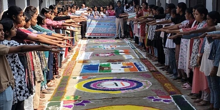 “शत-प्रतिशत मतदान — सीतामढ़ी का अभियान”स्लोगन को चरितार्थ करने की दिशा में एवं मतदान प्रतिशत बढ़ाने के लिए जिले में सघन मतदाता जागरूकता अभियान निरंतर जारी।