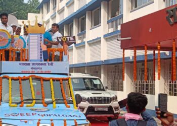 6 नवंबर के का बा… वोट बा- वोट बा..! चला करे मतदानवा… ए सजनी