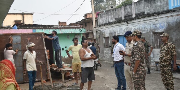 स्वीप आइकॉन ने पुलिस बल के साथ चलाया अभियान, भयमुक्त मतदान की अपील