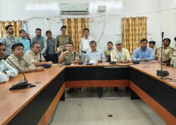 मतगणना कार्य को लेकर पदाधिकारियों व पुलिस अधिकारियों की पुलिस अधीक्षक ने की ब्रीफिंग