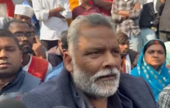 नालंदा में दलित परिवारों के घर तोड़ने का मामला: पप्पू यादव ने की प्रेस वार्ता