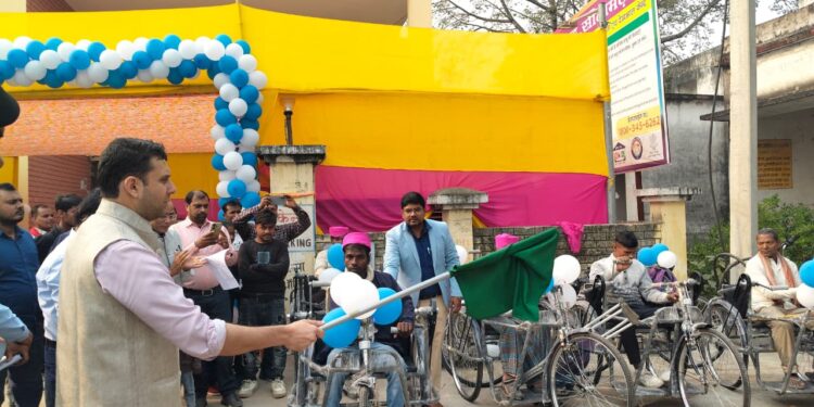 अंतर्राष्ट्रीय दिव्यांग दिवस पर बुनियाद केंद्र डुमरा में सम्मान एवं सशक्तिकरण कार्यक्रम आयोजित