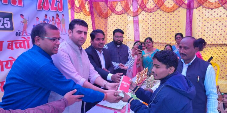 जिले में विश्व दिव्यांग दिवस गरिमापूर्ण तरीके से मनाया गया