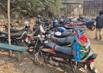 सीतामढ़ी सदर अस्पताल में पार्किंग घोटाला उजागर, पांच साल की उगाही सरकारी खाते में जमा नहीं, रातों-रात पार्किंग खाली, जिम्मेदारों पर बड़े सवाल