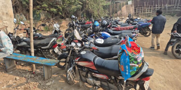 सीतामढ़ी सदर अस्पताल में पार्किंग घोटाला उजागर, पांच साल की उगाही सरकारी खाते में जमा नहीं, रातों-रात पार्किंग खाली, जिम्मेदारों पर बड़े सवाल