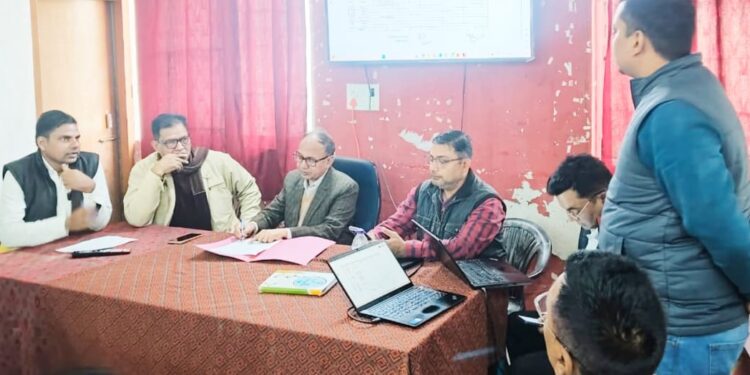 सीतामढ़ी जिले के जिला स्वास्थ्य समिति में विस्तारित प्रधान मंत्री सुरक्षित मातृत्व अभियान पर जिला स्तरीय ओरिएंटेशन का आयोजन किया गया,