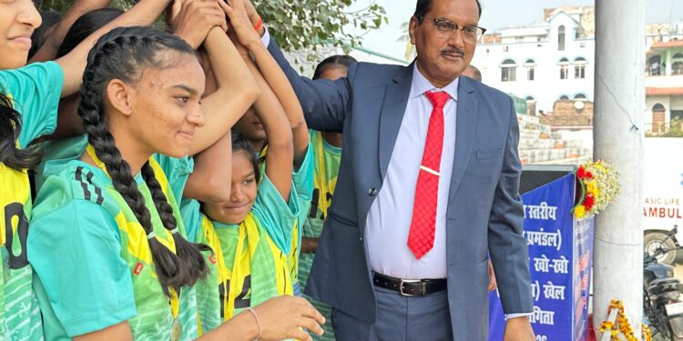 प्रतियोगिता के दौरान विभिन्न प्रमंडलों की बालिका टीमों ने उत्कृष्ट प्रदर्शन करते हुए खेल भावना का परिचय दिया-डीएम