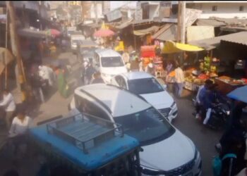 कटेया बाजार में जाम की समस्या से मुक्ति के लिए बुलडोजर एक्सन जरूरी!