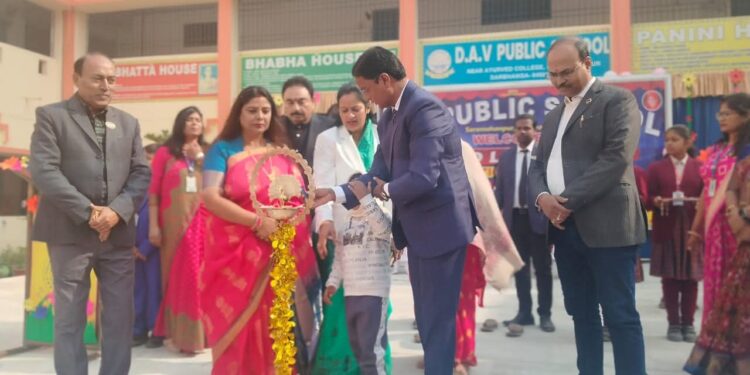 डीएवी पब्लिक स्कूल, दरभंगा में फ़न एंड लर्न फ़िएस्टा प्रदर्शनी एवं फेट 2025 का आयोजन