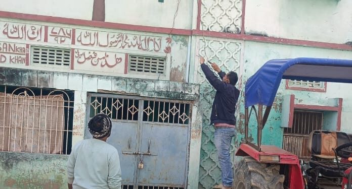 विद्युत विभाग ने पचास हाजार रूपये बकाया रखने वाले 57 उपभोक्ताओं काटा बिजली कनेक्शन