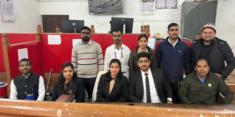 राष्ट्रीय लोक अदालत सिवान के कोर्ट नंबर 13 के बेंच में कुल 55 मामलों का हुआ ऑन द स्पॉट निष्पादन