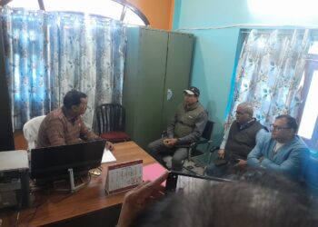 जिला निरीक्षण समिति, गोपालगंज द्वारा जिला पदाधिकारी श्री पवन कुमार सिन्हा (भा0प्र0से0), की अध्यक्षता में जिले में संचालित एक मात्र बाल देखरेख संस्थान, विशिष्ट दतकग्रहण संस्थान, हजियापुर मोड़, गोपालगंज का निरीक्षण किया गया