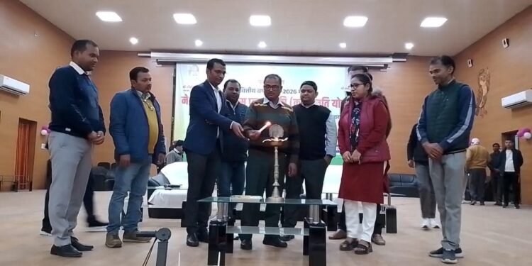 कृषि उन्नति योजना के तहत फार्मर रजिस्ट्री योजना के दरभंगा जिला में प्रभावी क्रियान्वयन के लिए प्रेक्षागृह में जिला स्तरीय प्रशिक्षण कार्यक्रम