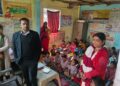 बैकुंठपुर में आंगनबाड़ी केंद्रों की सघन जांच, उपनिदेशक ने लिया टीएचआर वितरण का जायजा