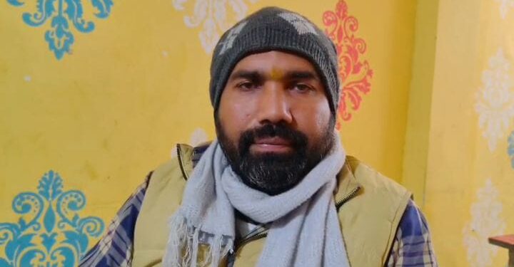 विजयीपुर में यूरिया की खुली कालाबाजारी, किसानों से 400–500 रुपये की लूट