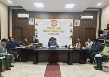 146 बेगूसराय विधानसभा क्षेत्र में मतदाता सूची शुद्धिकरण पर सख्त निगरानी, SDO अनिल कुमार ने की समीक्षा बैठक