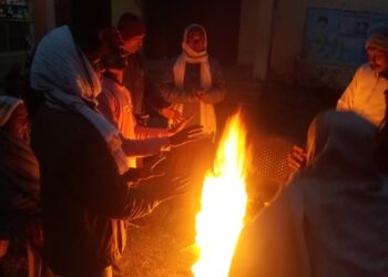 डीएम के निर्देश पर नगर निगम, नगर निकाय, प्रखंडों व अंचलों में अलाव की व्यवस्था सुनिश्चित