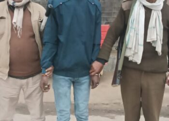 सोशल मीडिया पर देसी कट्टा लहराना पड़ा महंगा, 24 घंटे में युवक गिरफ्तार।