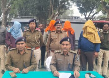 BiharPolice की बड़ी कामयाबी: टोटो लूट कांड का खुलासा, 3 लूटे गए टोटो व 2 बाइक बरामद, 5 शातिर गिरफ्तार