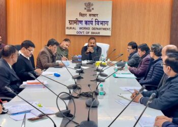 सात निश्चय व महत्वपूर्ण परियोजनाओं की प्रगति पर डॉ. अशोक चौधरी की सख्त समीक्षा, अधिकारियों को दिए त्वरित व गुणवत्तापूर्ण कार्य के निर्देश