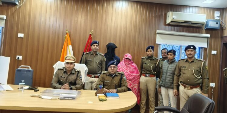 पत्नी ने ही रची थी पति की ह*त्या की साजिश, बेटे के साथ मिलकर दिया वारदात को अंजाम, एसपी अमित रंजन ने किया सनसनीखेज खुलासा