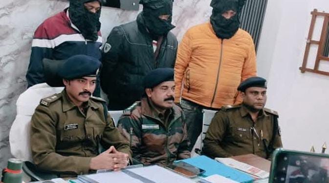 डॉक्टर को धमकी मामले में मास्टरमाइंड समेत 3 गिरफ्तार:एक करोड़ की मांगी थी रंगदारी, कहा था- पैसे नहीं दिए तो पत्नी तो जान से गई