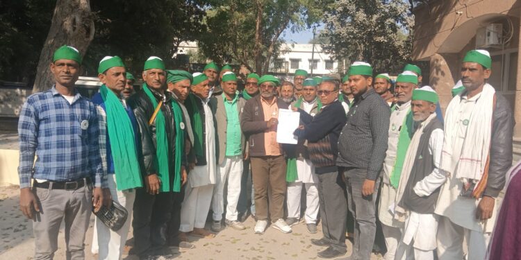 किसान समस्या को लेकर भारतीय किसान यूनियन की बैठक।