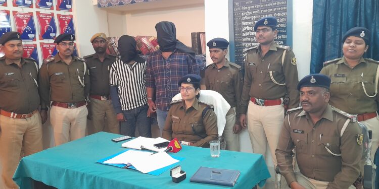 विश्रामपुर गोली कांड में पुलिस को मिली बड़ी कामयाबी, दो आरोपी गिरफ्तार, बाकियों की गिरफ्तारी के लिए छापेमारी जारी