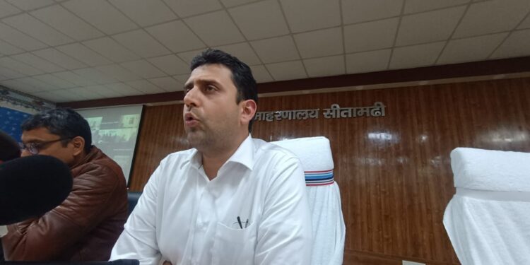 जिलाधिकारी रिची पांडे के सख्त निर्देश पर सीतामढ़ी में पशु तस्करी के विरुद्ध कार्रवाई।