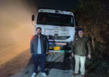 अमलोर खंड संख्या आठ में बड़ी कार्यवाही, 23 ओवरलोड ट्रक किए गए सीज