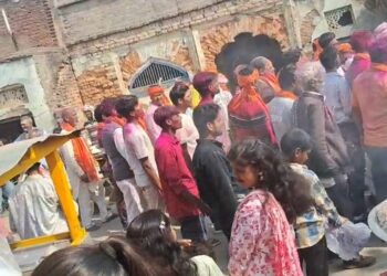 धूमधाम से निकली शिव बारात, पगरा के करौंदी में दिखी आस्था की अनोखी झांकी