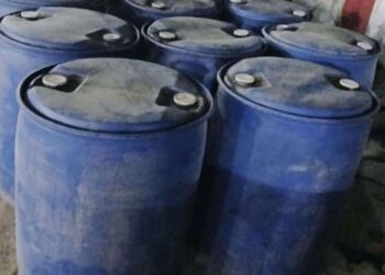 आगामी होली पर्व के मद्देनजर अवैध शराब के खिलाफ सिवान पुलिस की कार्रवाई: अंतरराज्यीय छापामारी में 1600 लीटर स्प्रिट बरामद