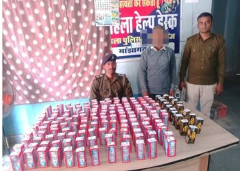 गोपालगंज में पुलिस की बड़ी कार्रवाई: 12.06 लीटर शराब के साथ एक गिरफ्तार