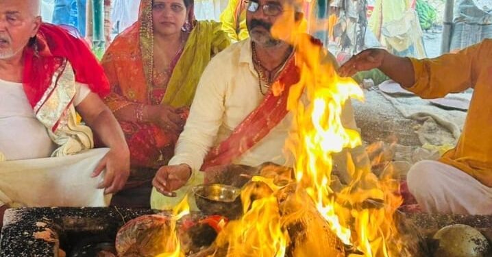 प्रखंड प्रमुख बनीं सीताराम महायज्ञ की यजमान, सवा करोड़ आहुतियों का है लक्ष्य