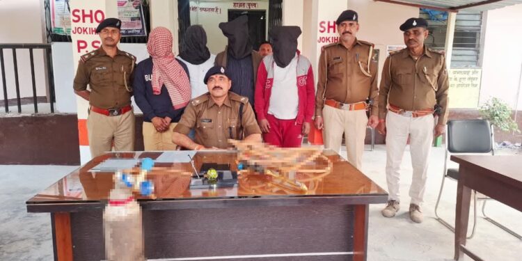 ATM काटने वाले इंटरस्टेट गिरोह का खुलासा:अररिया में 4 गिरफ्तार, गैस कटर और पिकअप जब्त