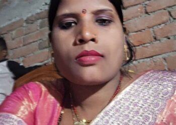 कटेया: संदिग्ध हालात में महिला की मौत, जलती चिता से पुलिस ने कब्जे में लिया शव, ससुर हिरासत में