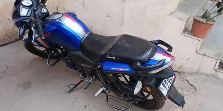 गोपालगंज पुलिस की बड़ी कार्रवाई: वाहन चेकिंग के दौरान धरे गए दो शातिर चोर।