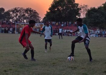 देवरिया के दर्जनभर प्रयासों पर भारी पड़ा बक्सर का गोलकीपर आक्रामक अंदाज में खेलने के बावजूद 1-0 से हारा देवरिया