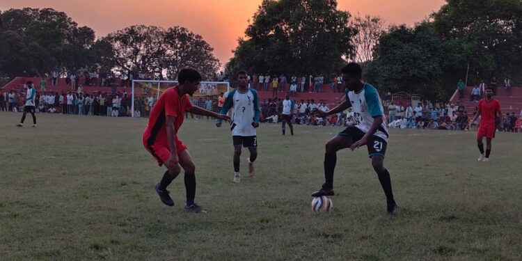 देवरिया के दर्जनभर प्रयासों पर भारी पड़ा बक्सर का गोलकीपर आक्रामक अंदाज में खेलने के बावजूद 1-0 से हारा देवरिया